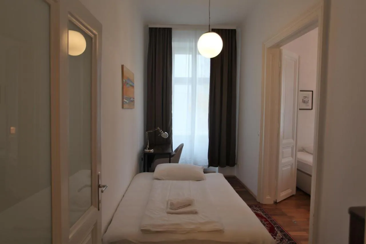 Casa Nostra - Ausgefallene Wohnung Am Augarten Viena Áustria